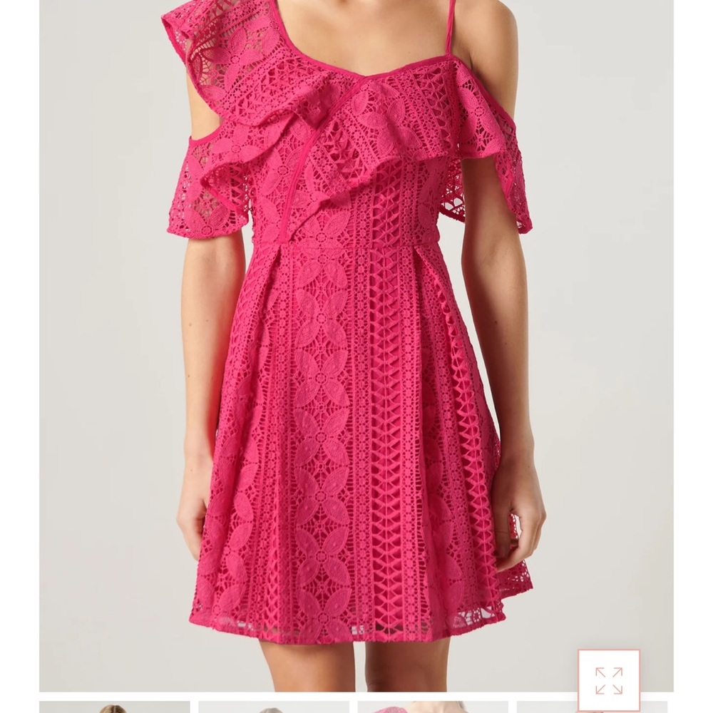 Elegant Pink Lace Dress
